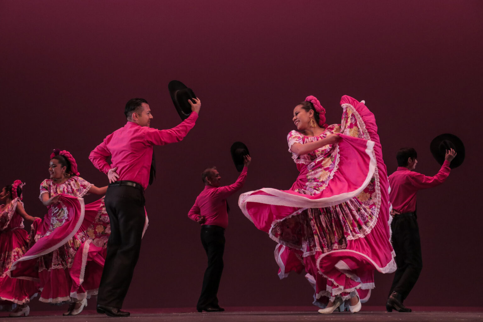 Disfrutan nuevoleoneses del tradicional Mitote Folklórico en línea CONARTE Nuevo León